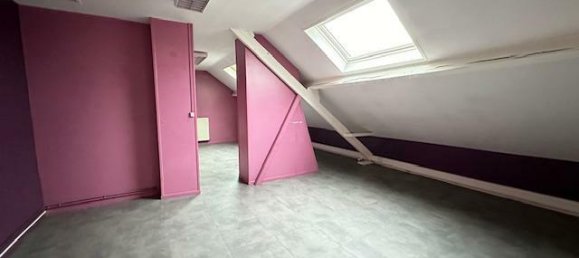  مكتب في Valenciennes, France 350متر مربع رقم 215235 8