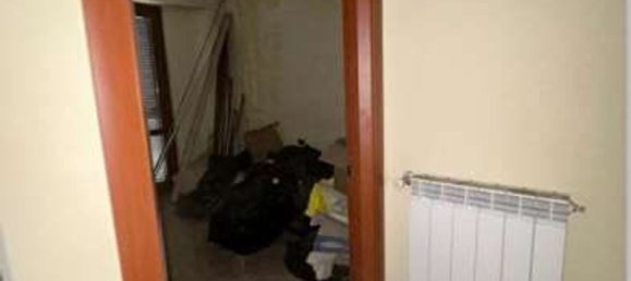 3 rooms Apartment in Marcianise, Italy No. 7579 17