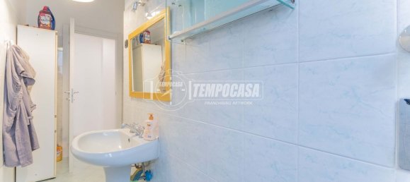 3-salle Appartement à Milan, Italy No. 261216 7