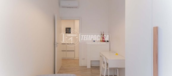3-salle Appartement à Milan, Italy No. 261216 11