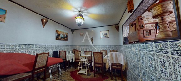 115m² Commercial property in Villeneuve-le-Comte, France No. 176375 8