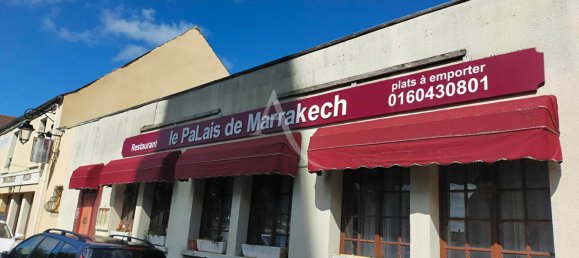 115m² Commercial property in Villeneuve-le-Comte, France No. 176375 13
