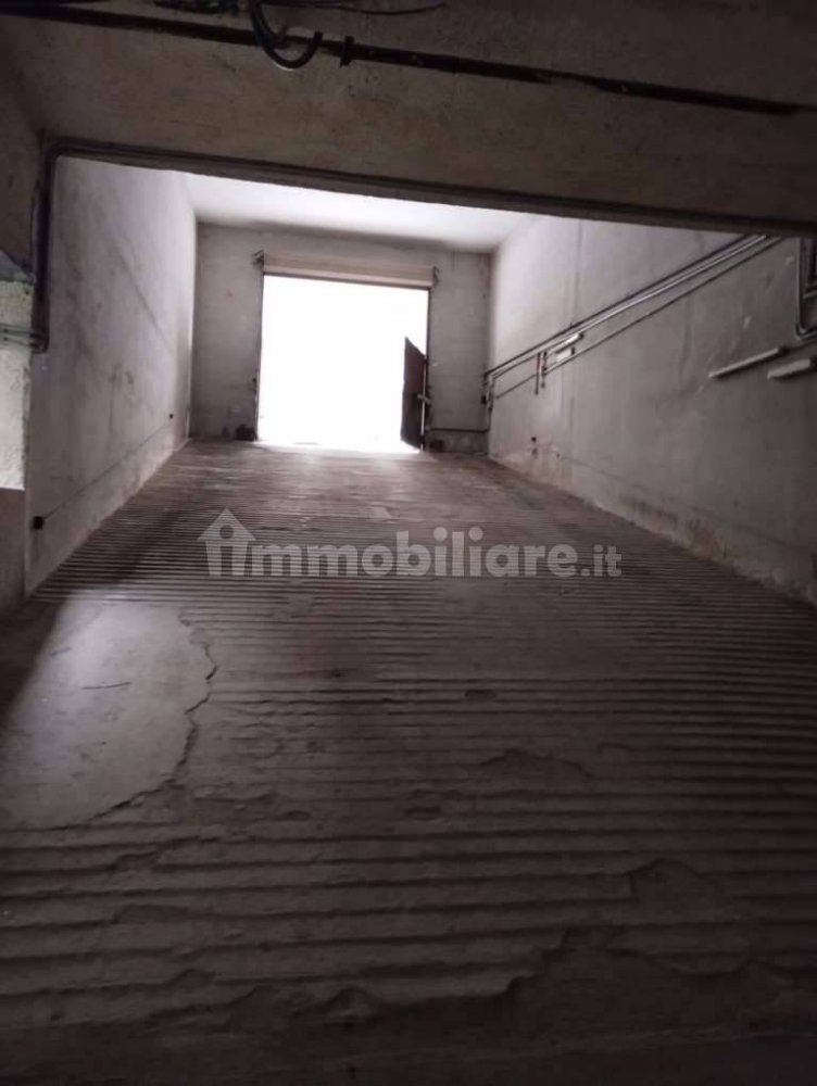 Гараж 23м² в Сиракузы, Италия № 246188