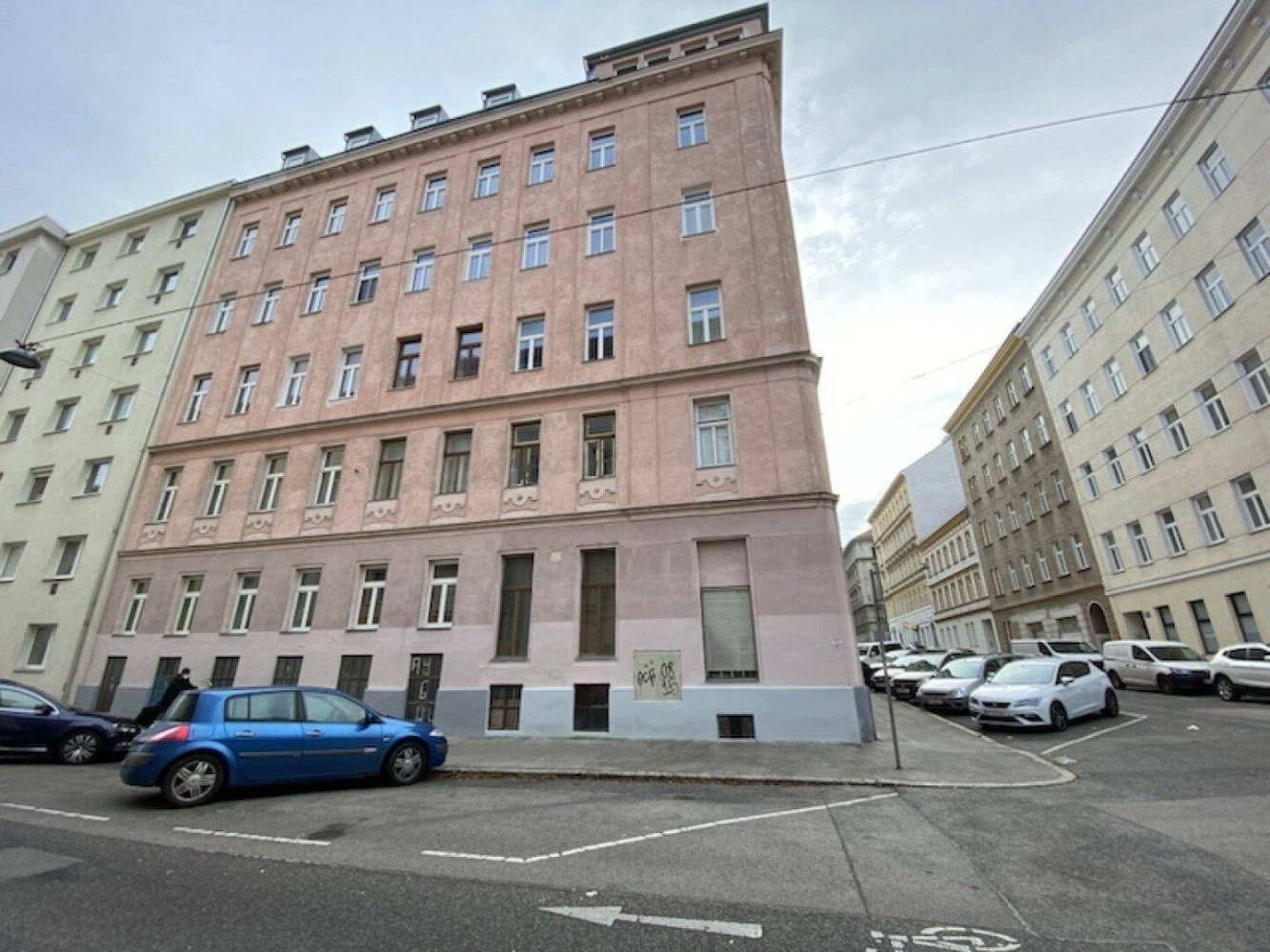 Propiedad comercial en Meidling, Austria 120 m² No. 232646