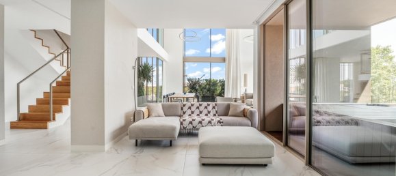 4 bedrooms Duplex in Cascais, Portugal No. 352631 10