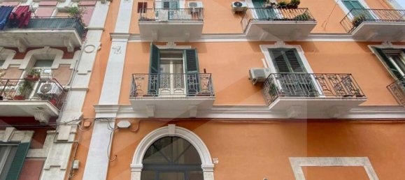 Apartamento de 2 divisões em Bari, Italy N.º 231246 18