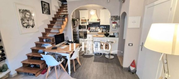 2 rooms Apartment in Signa, Italy No. 166736 2