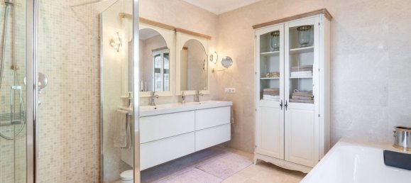 6 Schlafzimmer Villa in Benalmadena, Spain, Nr. 186106 45