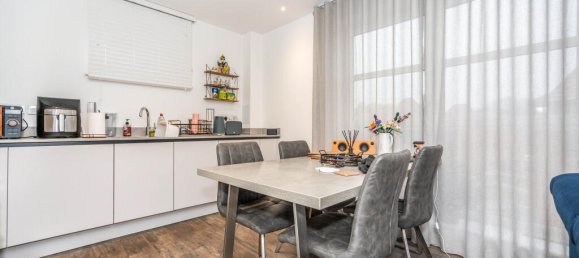 2 bedrooms Apartment in Swanscombe, United Kingdom No. 10941 2