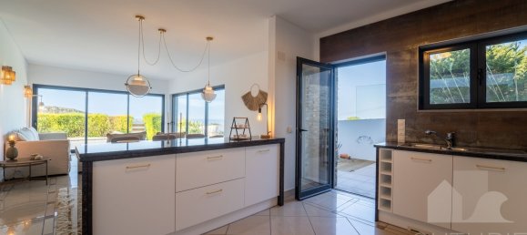 3 bedrooms House in Aljezur, Portugal No. 28639 8