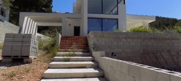 4 bedrooms Villa in Moraira, Spain No. 285032 2