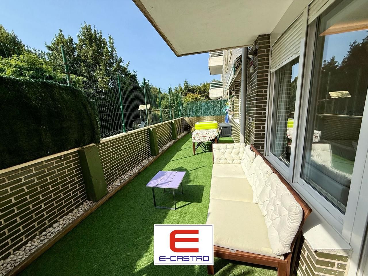 3 bedrooms Apartment in Castro-Urdiales, Spain No. 181935