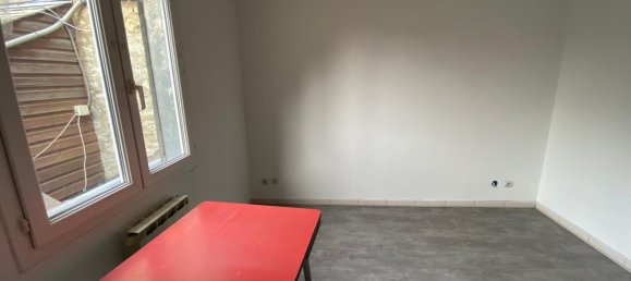 317m² Building in Sedan, France No. 63395 5