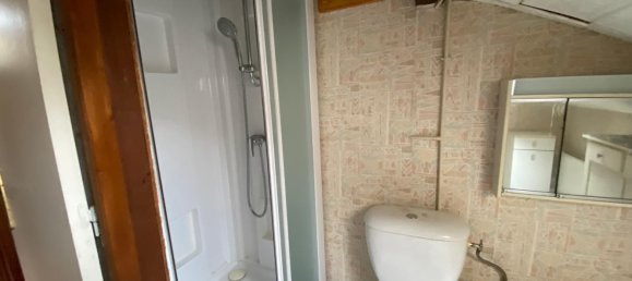 317m² Building in Sedan, France No. 63395 10