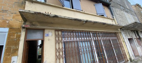 317m² Building in Sedan, France No. 63395 4