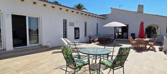 Villa de 3 dormitorios en Altea, Spain No. 183542 4