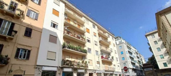 7-Zimmer Wohnung in Palermo, Italy, Nr. 51709 2