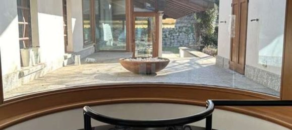 5 rooms Apartment in Erba, Italy No. 3907 8