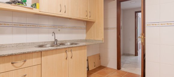 2 chambres Appartement à Marbella, Spain No. 148338 6