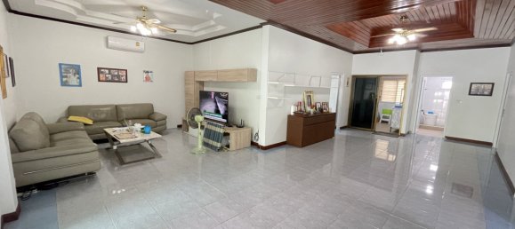 4 bedrooms Cafe / restaurant in Hua Hin, Thailand No. 6409 8