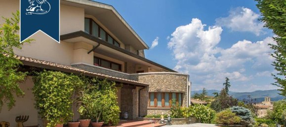 7 bedrooms Villa in Arezzo, Italy No. 329294 16