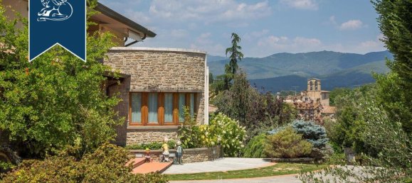 7 bedrooms Villa in Arezzo, Italy No. 329294 14