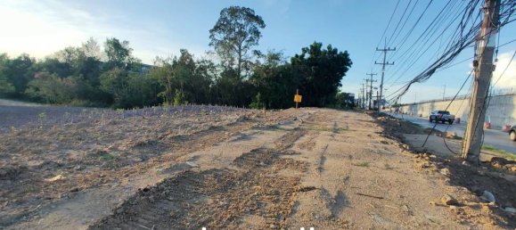  Commercial property in Sattahip, Thailand No. 19412 2