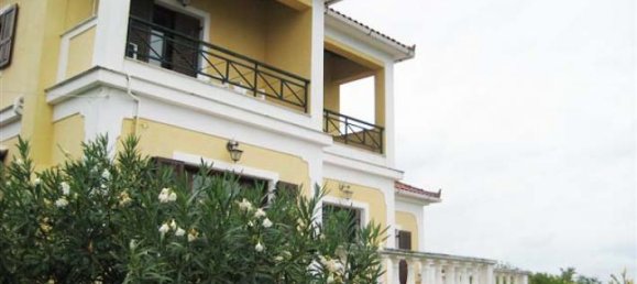 5 bedrooms Commercial property in Zakynthos, Greece No. 546 6