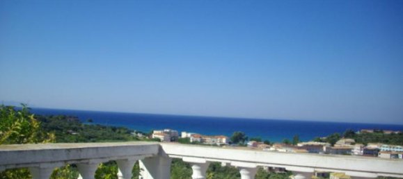5 bedrooms Commercial property in Zakynthos, Greece No. 546 8