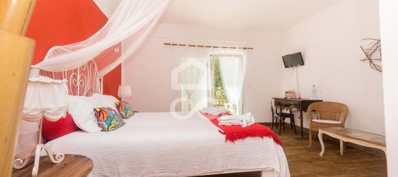 Дом с 10 спальнями в Вила Алва, Португалия № 139847 26