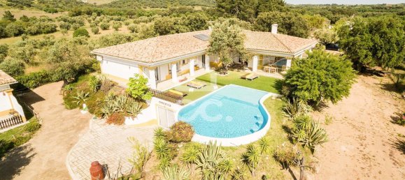 Дом с 10 спальнями в Вила Алва, Португалия № 139847 5