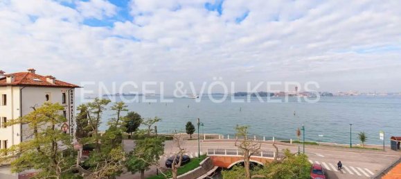 4 rooms Apartment in Venice, Italy No. 220925 14