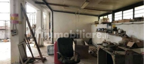 Коммерческая недвижимость с 5 комнатами в Риано, Италия № 302341 8