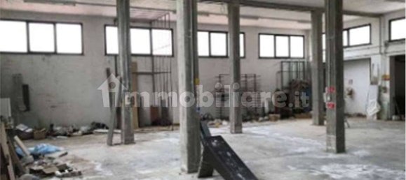 Коммерческая недвижимость с 5 комнатами в Риано, Италия № 302341 9