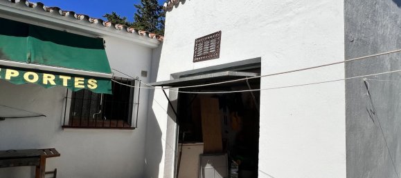 3 bedrooms House in Estepona, Spain No. 136157 8