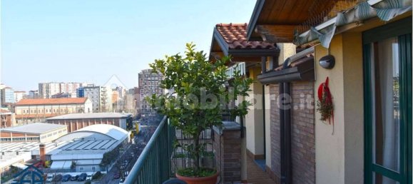 2 غرف نوم بانتهاوس في Sesto San Giovanni, Italy رقم 174598 16