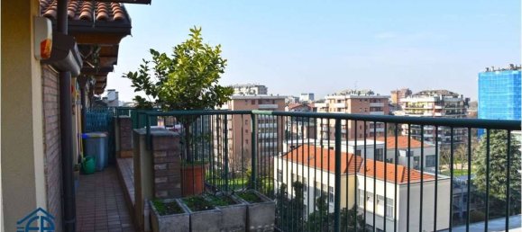 2 غرف نوم بانتهاوس في Sesto San Giovanni, Italy رقم 174598 11