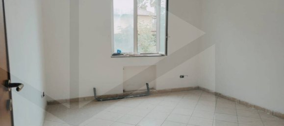 8غرفة فيلا في Giugliano in Campania, Italy رقم 22633 20