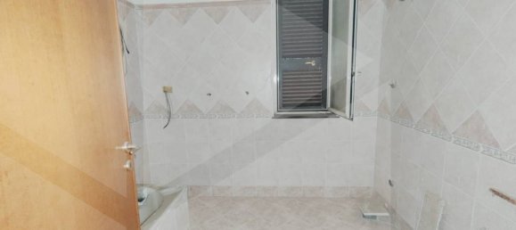 8غرفة فيلا في Giugliano in Campania, Italy رقم 22633 14