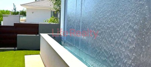 Коммерческая недвижимость с 5 спальнями в Гермасойя, Кипр № 83964 12