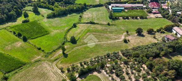 Grundstück in Soiano del Lago, Italy 4200m², Nr. 267516 10