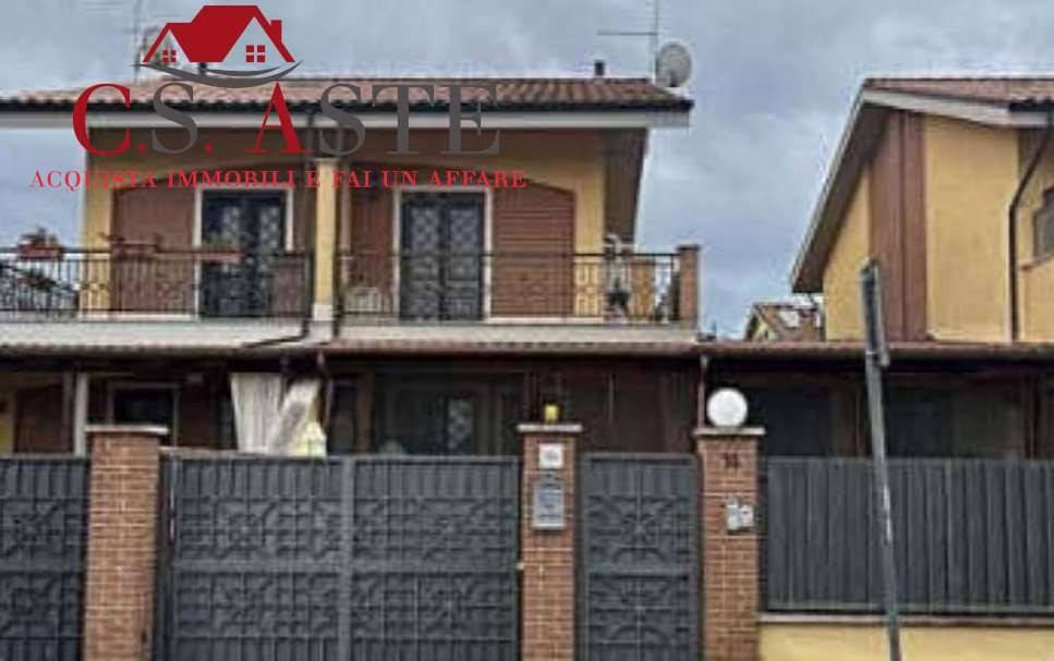 Дом с 3 спальнями в Рим, Италия № 294672