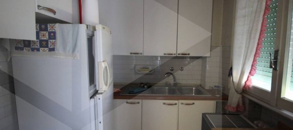 4-salle Appartement à Bologna, Italy No. 33644 13
