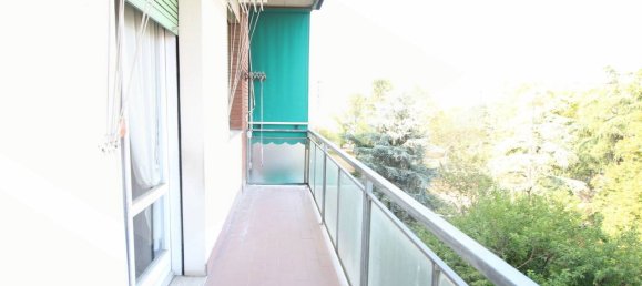 4-salle Appartement à Bologna, Italy No. 33644 14