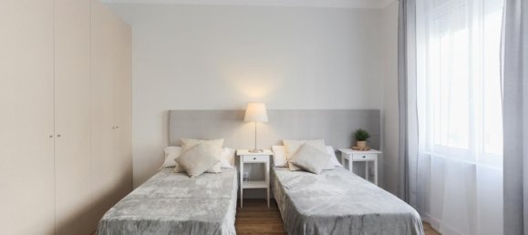 6 bedrooms Apartment in Valencia, Spain No. 143163 8