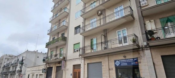 Квартира с 4 комнатами в Локоротондо, Италия № 212318 10