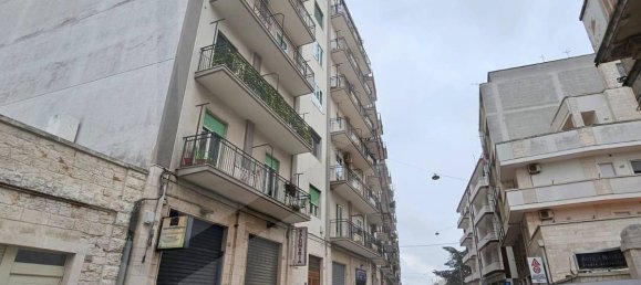 Квартира с 4 комнатами в Локоротондо, Италия № 212318 12