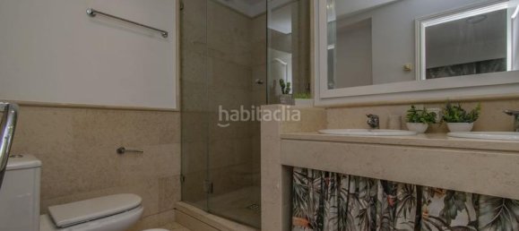 4 غرف نوم شقة في Malaga, Spain رقم 129999 31