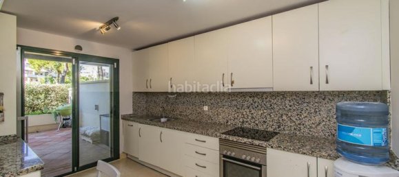 4 غرف نوم شقة في Malaga, Spain رقم 129999 11