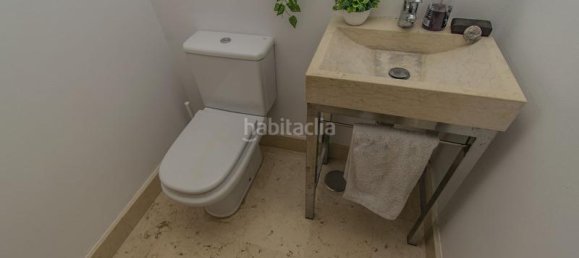 4 غرف نوم شقة في Malaga, Spain رقم 129999 54